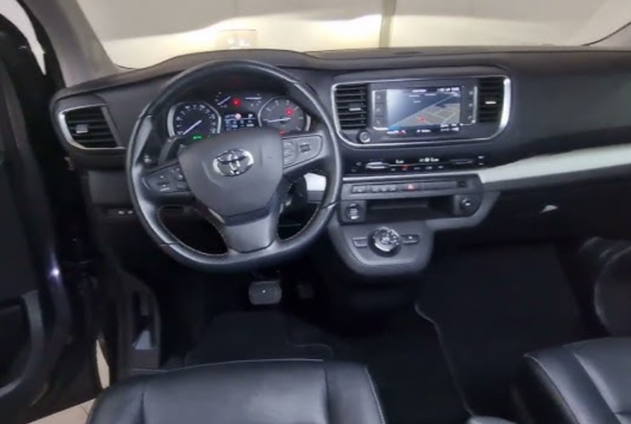 proace_verso dashboard